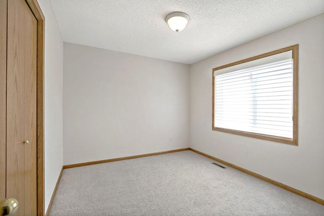 18759 Everest Path, Farmington, MN 55024