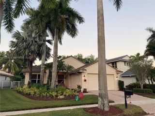1923 Harbor View Cir 1923, Weston, FL 33327