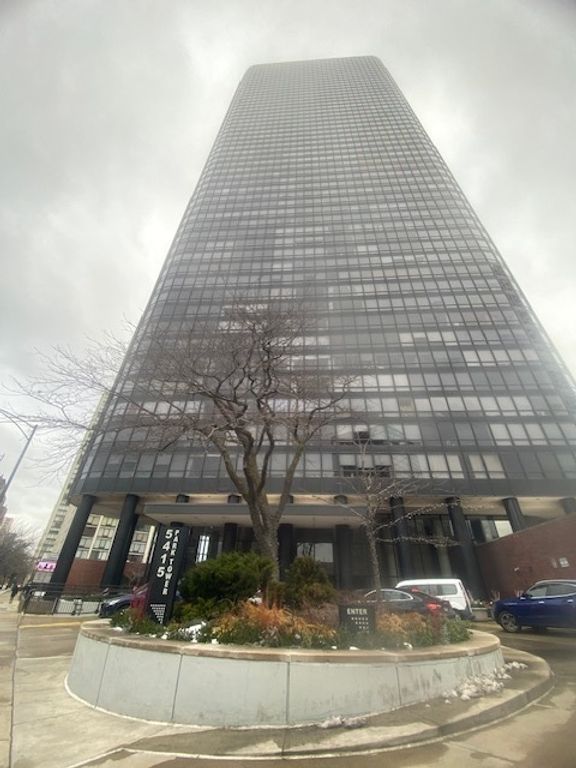 5415 N Sheridan Road 4502, Chicago, IL 60640