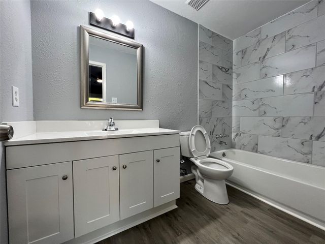 3208 Briar Court, Baytown, TX 77521