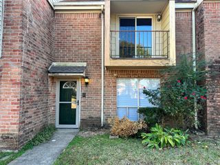 3208 Briar Court, Baytown, TX 77521