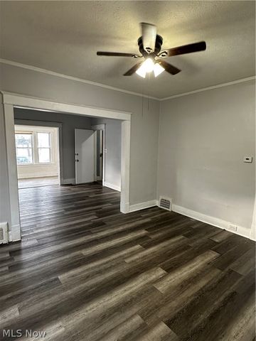 3183 W 116th Street, Cleveland, OH 44111