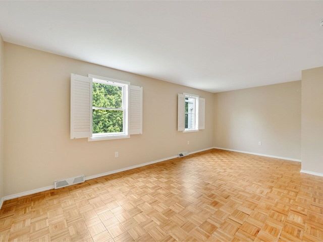 35 Fairmont Place, Burlington, VT 05408