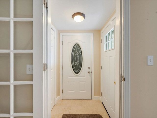 35 Fairmont Place, Burlington, VT 05408
