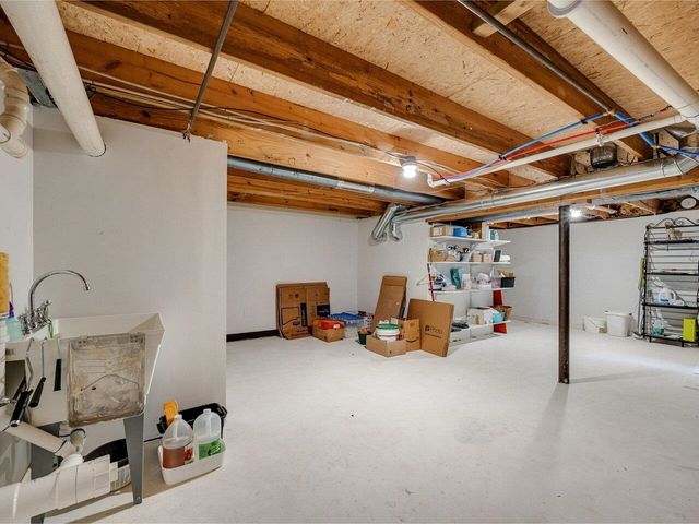35 Fairmont Place, Burlington, VT 05408
