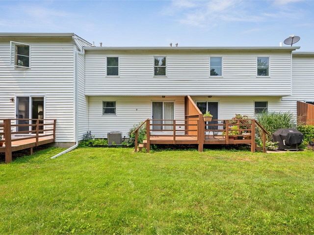 35 Fairmont Place, Burlington, VT 05408