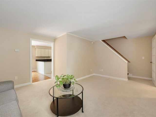 35 Fairmont Place, Burlington, VT 05408