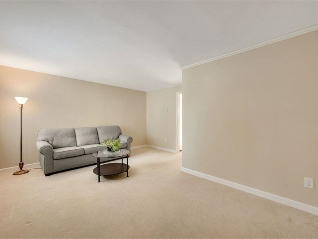 35 Fairmont Place, Burlington, VT 05408