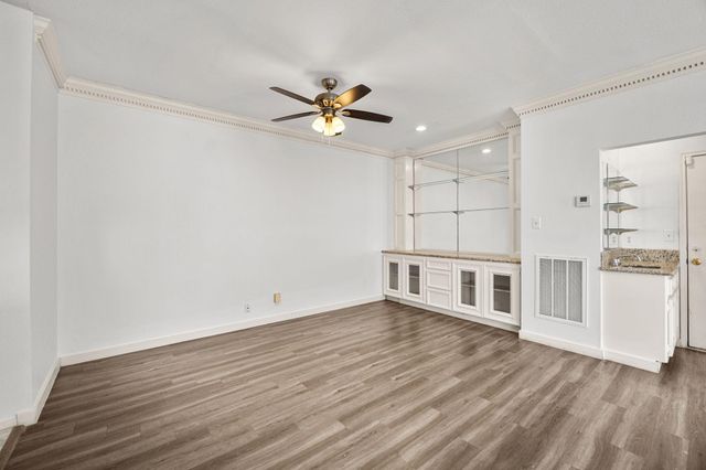 8043 Oceanside Drive, Houston, TX 77095