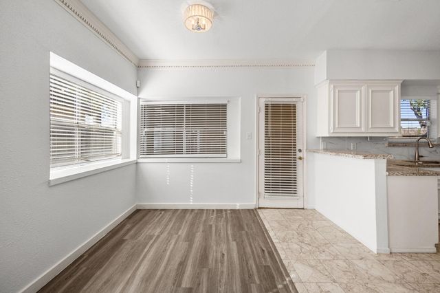 8043 Oceanside Drive, Houston, TX 77095