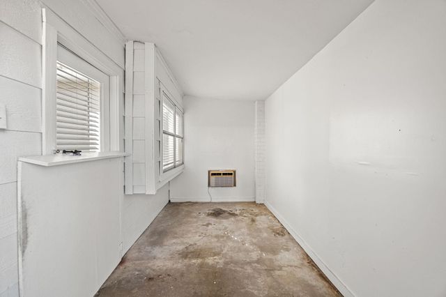 8043 Oceanside Drive, Houston, TX 77095