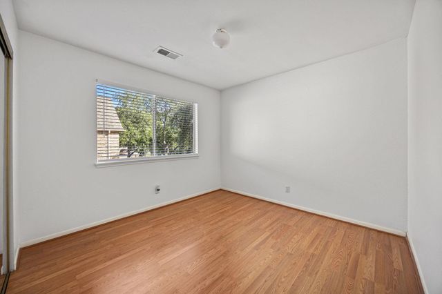 8043 Oceanside Drive, Houston, TX 77095