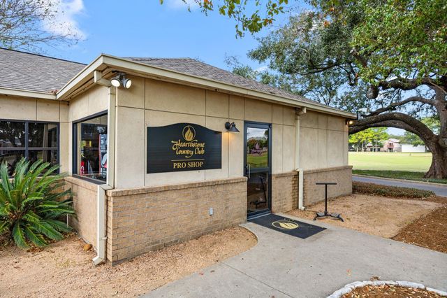 8043 Oceanside Drive, Houston, TX 77095