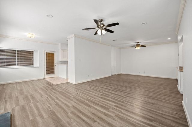 8043 Oceanside Drive, Houston, TX 77095