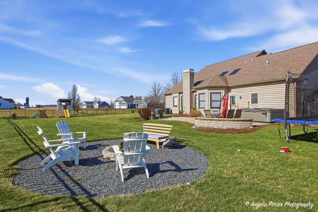 11506 Heritage Path, Richmond, IL 60071