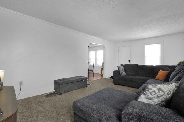 2267 Ferris Road, Columbus, OH 43224