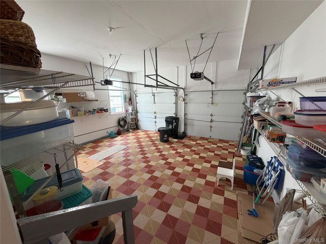 19 Meadow Pond Circle, Miller Place, NY 11764