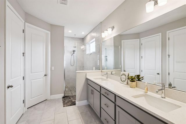 4442 LIONS GATE DRIVE, Clermont, FL 34711