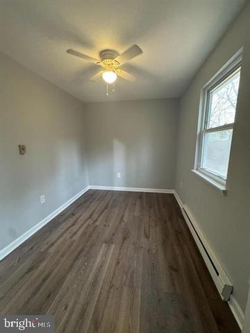 709 SPRUCE DR, Lusby, MD 20657