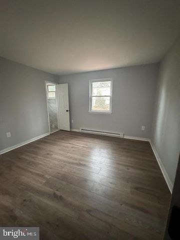 709 SPRUCE DR, Lusby, MD 20657