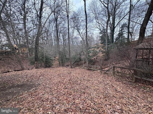 709 SPRUCE DR, Lusby, MD 20657