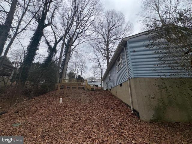 709 SPRUCE DR, Lusby, MD 20657
