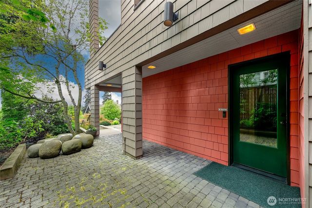 1259 23rd Avenue E, Seattle, WA 98112