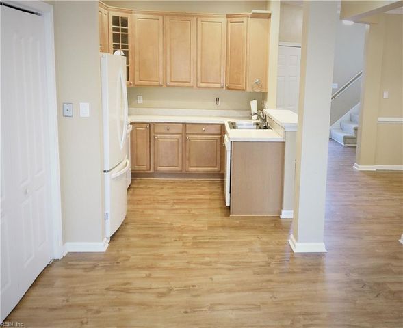 334 Hillside TER, Newport News, VA 23602