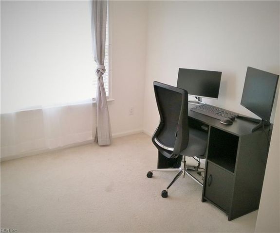 334 Hillside TER, Newport News, VA 23602