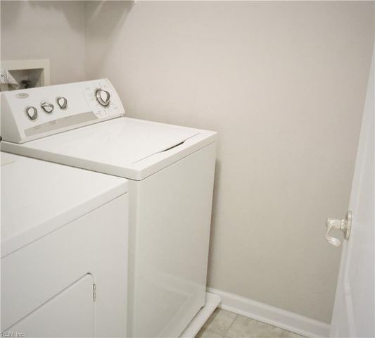 334 Hillside TER, Newport News, VA 23602