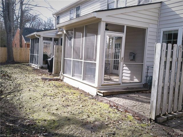 334 Hillside TER, Newport News, VA 23602