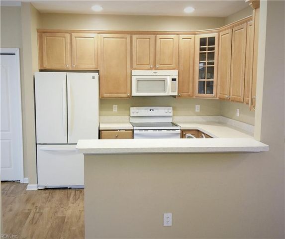 334 Hillside TER, Newport News, VA 23602