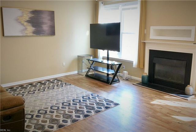 334 Hillside TER, Newport News, VA 23602