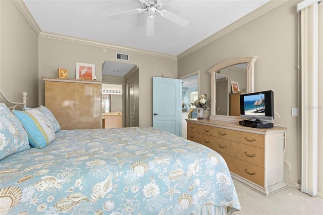 9550 HIGH GATE DRIVE 1515, Sarasota, FL 34238