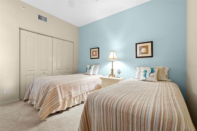 9550 HIGH GATE DRIVE 1515, Sarasota, FL 34238