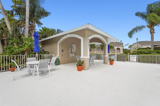 9550 HIGH GATE DRIVE 1515, Sarasota, FL 34238