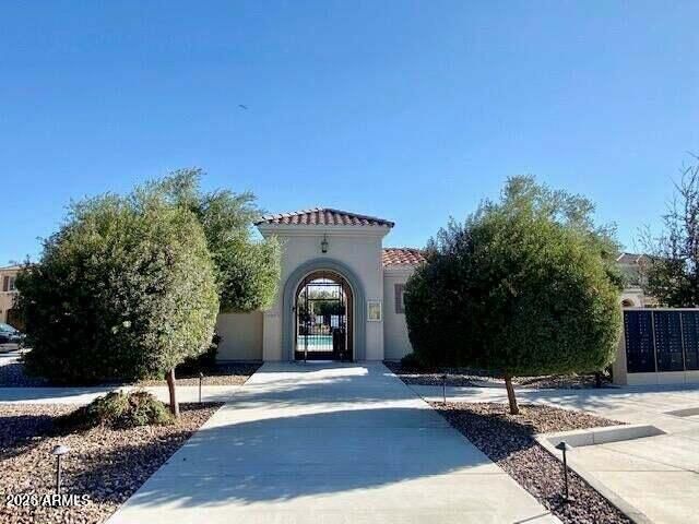 1949 W YELLOWSTONE Way, Chandler, AZ 85248