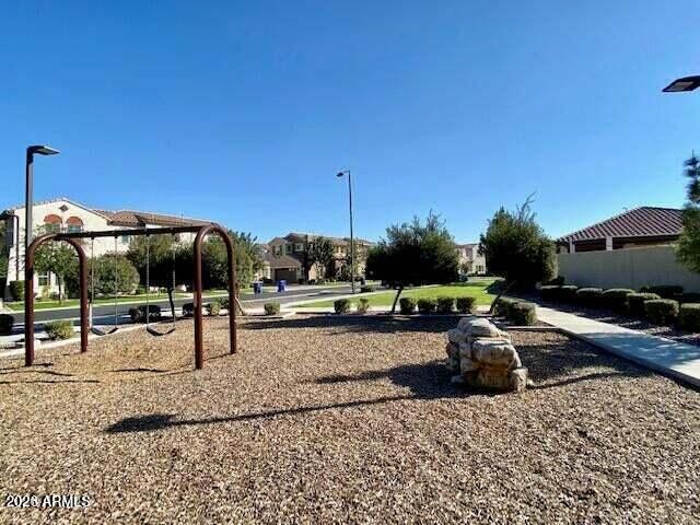 1949 W YELLOWSTONE Way, Chandler, AZ 85248