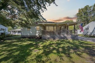 21832 Fenster Street, Sumpter, MI 48111