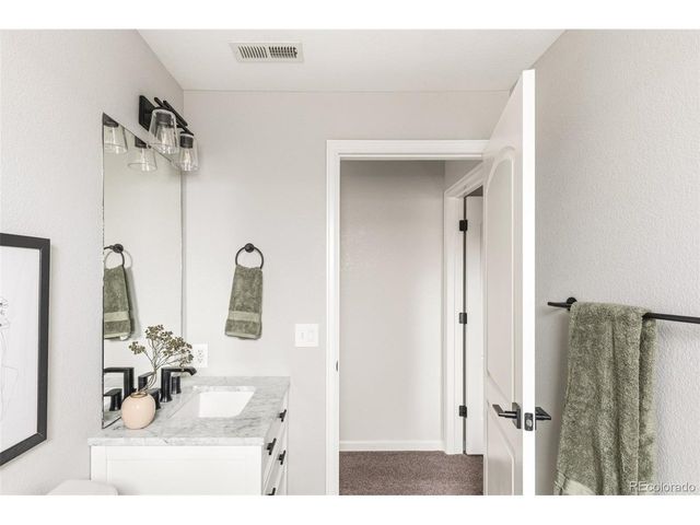 8595 Gold Peak Dr E, Highlands Ranch, CO 80130