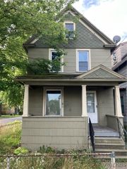 1889 Ontario Avenue, Niagara Falls, NY 14305