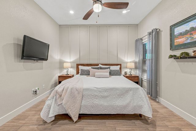 5004 Moss Rock Trail, Granbury, TX 76048