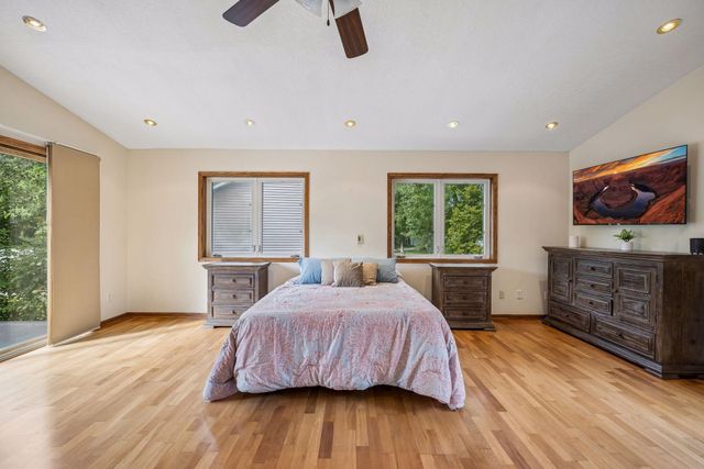 9625 103rd Avenue N, Maple Grove, MN 55369