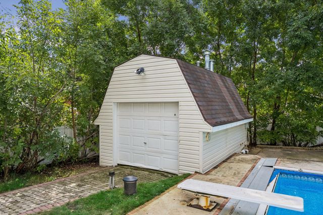 9625 103rd Avenue N, Maple Grove, MN 55369
