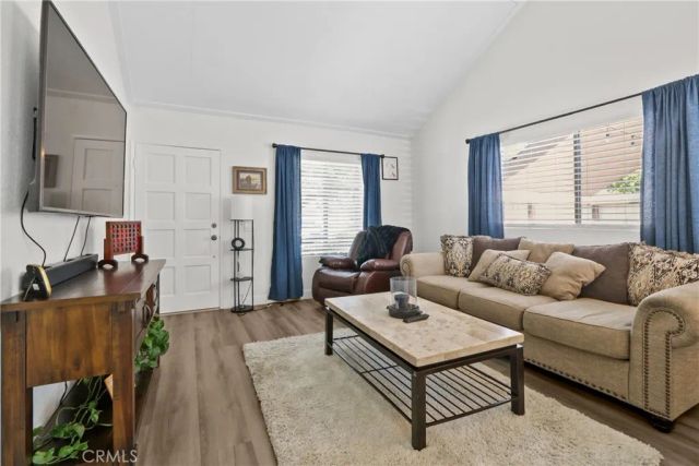 22891 Caminito Flores, Laguna Hills, CA 92653