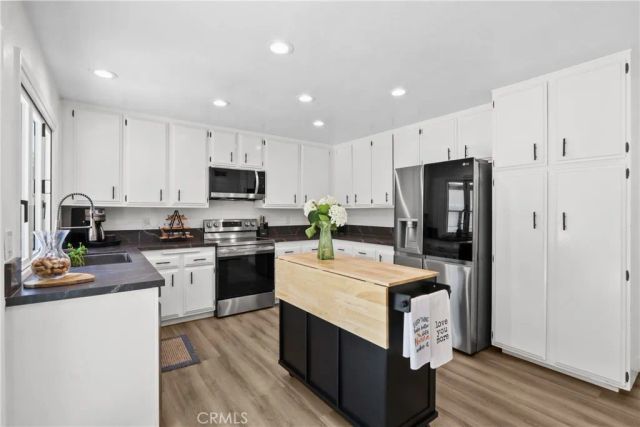 22891 Caminito Flores, Laguna Hills, CA 92653