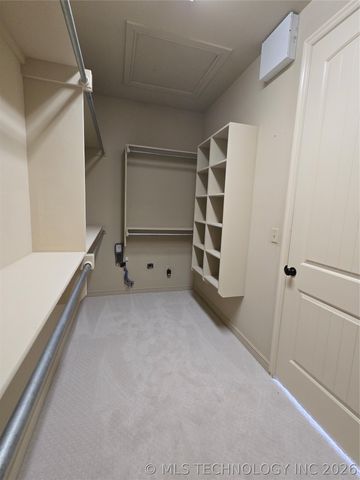 18512 E 43rd Place, Tulsa, OK 74134