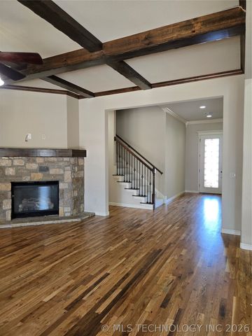 18512 E 43rd Place, Tulsa, OK 74134