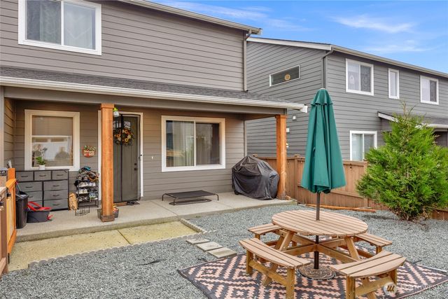 8770 69th Place NE, Marysville, WA 98270