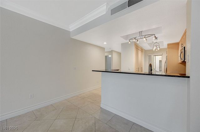 210 East Flamingo Road 105, Las Vegas, NV 89169